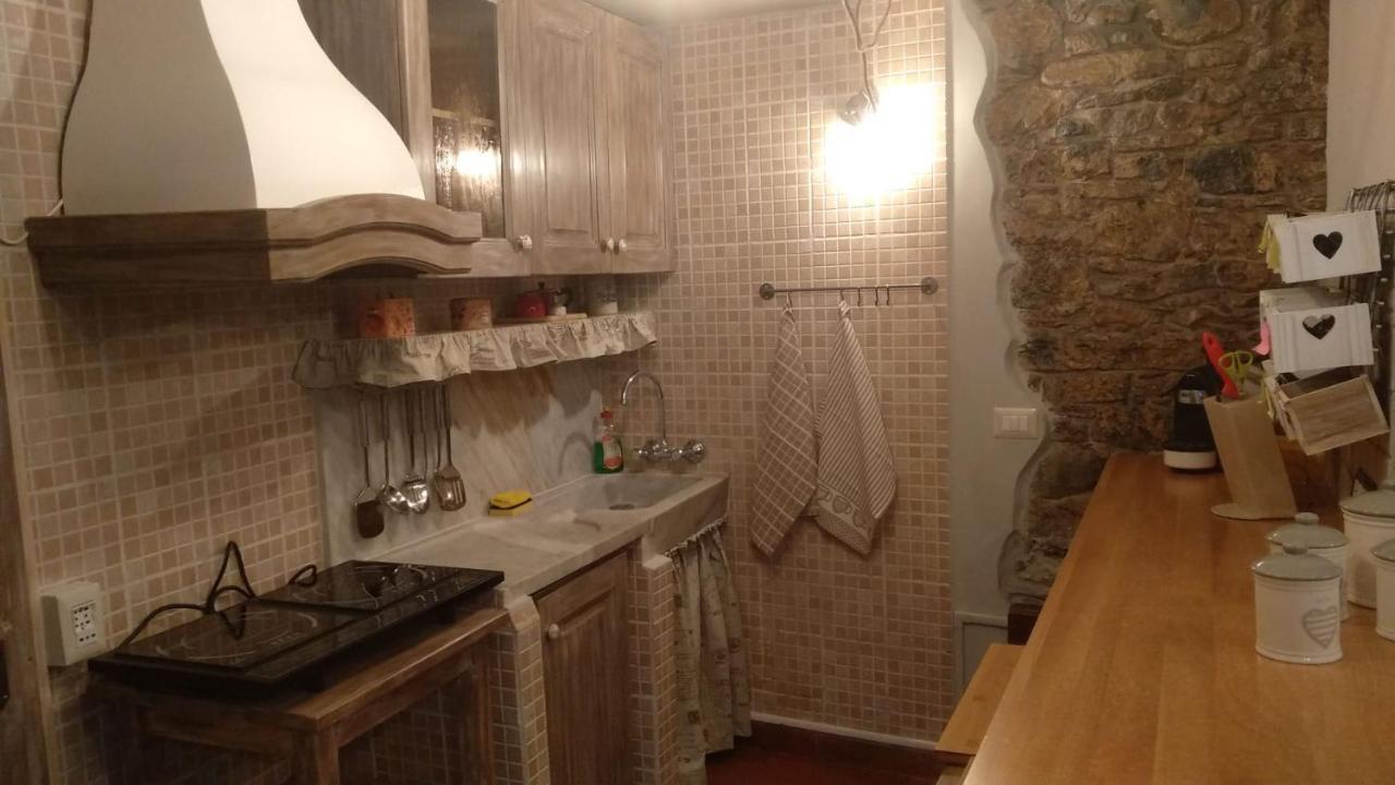 Casa Quaratica * Riccò del Golfo di Spezia